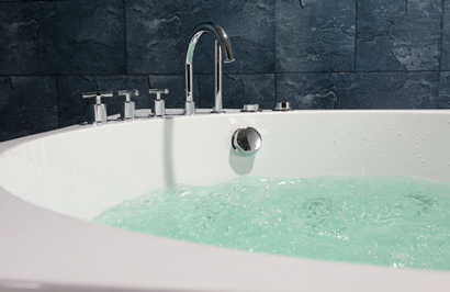 C-3912-2017 New Design Product Corner Installation Acrylic Whirlpool Hydro Massage Bathtub With 10 Years Warranty.png